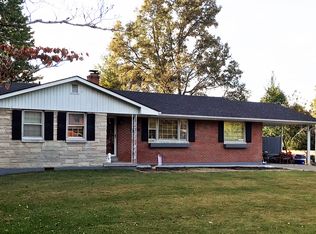 208 Peachbloom Hill Rd, Berea, KY 40403