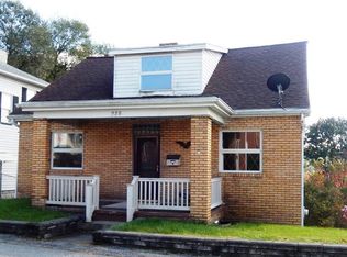 928 Anthony Wayne Dr, Baden, PA 15005