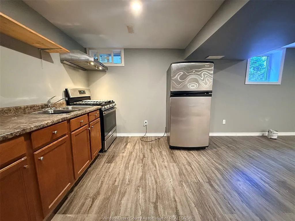 2 bed, $1,800 — Photo 3