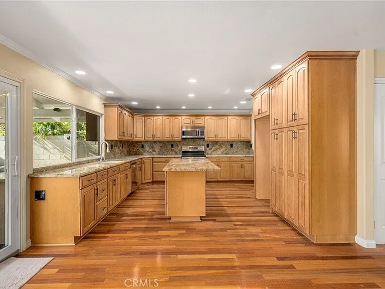 13613 Edgefield St — Photo 6
