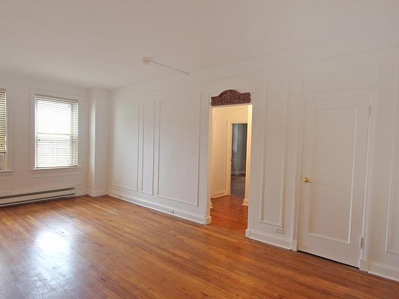 2nd image of 400 W Hortter St APT 105