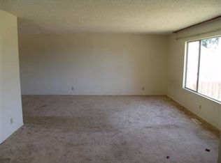 2205 Saratoga St, Oceanside, CA 92054