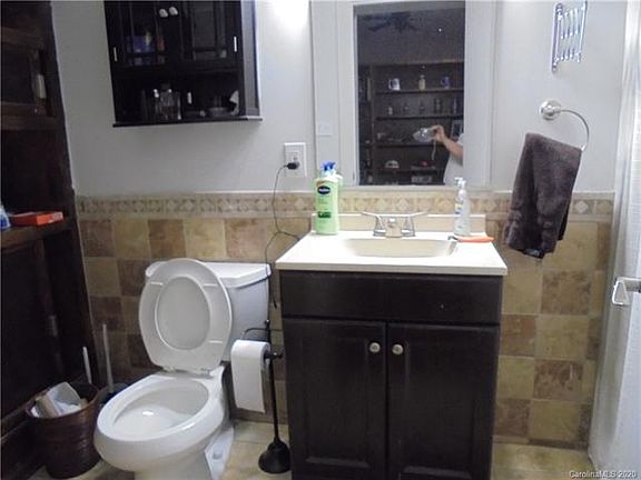 3rd image of 322 E Council St