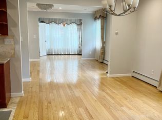 4532 Westminster Rd, Great Neck, NY 11020