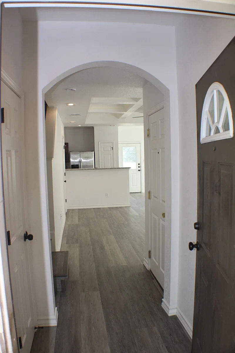 Building Photo - 5022 Flipper Dr