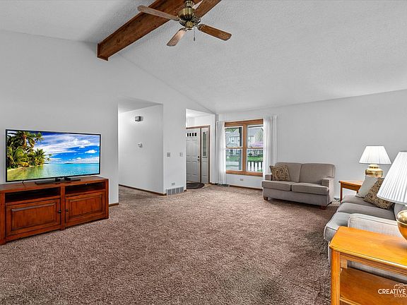 5th image of 2236 Valley Creek Dr