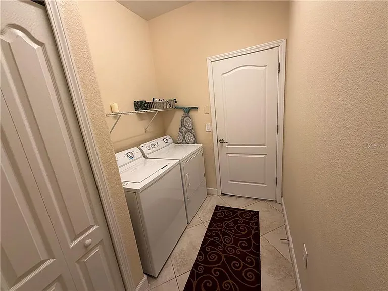 5265 Cortland Dr — Photo 10