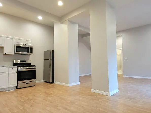 2121 N California Ave APT 1, Chicago, IL 60647