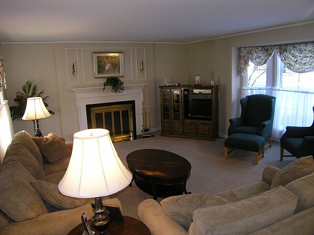 1st image of 1118 Grayton St