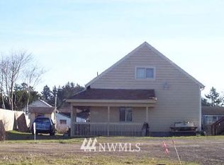 310 Pt Brown Ave, Ocean Shores, WA