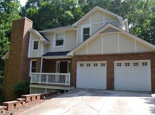 4575 Settles Point Rd, Suwanee, GA 30024