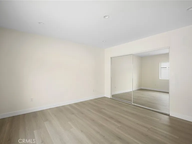 2657 N Brighton St — Photo 10