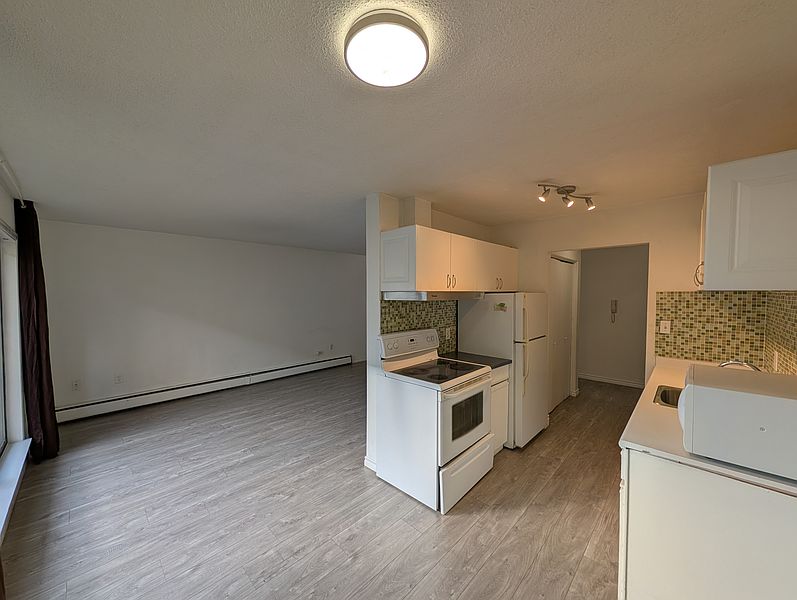 Richmond Apartment for rent - 3 Bedrooms — photo 9