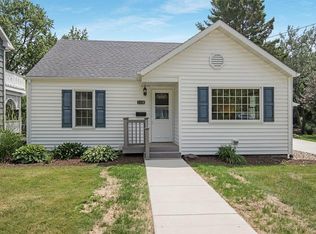 1110 W Arlington St, Marshfield, WI 54449