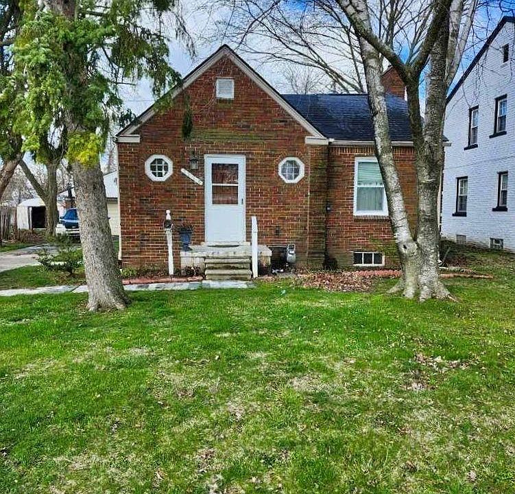 1st image of 7129 Berwyn St
