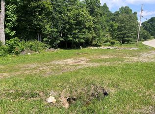 17 Cabbage Patch Rd, Burnsville, NC 28714