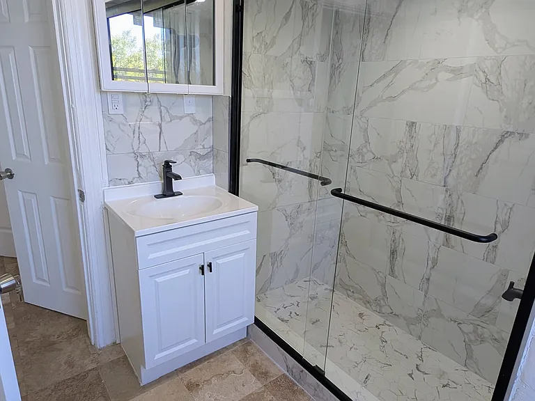 532 Fern Ave #2 — Photo 3