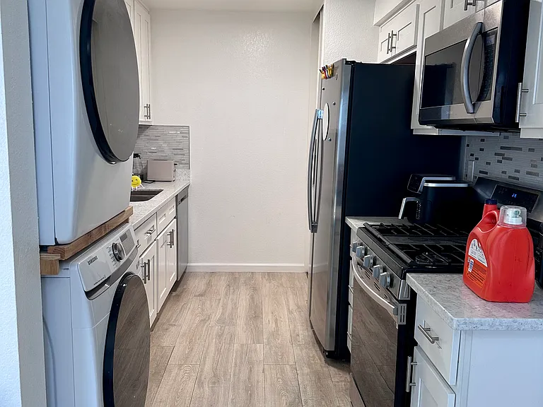 Kitchen area