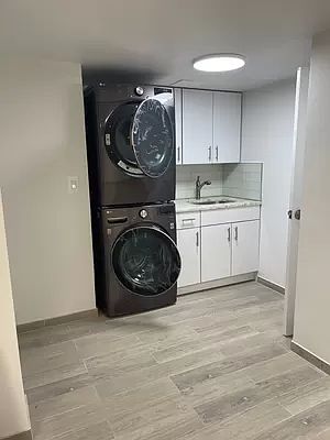4th image of 32-77 34th St #5REAR