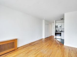 655 2nd Ave APT 4B, New York, NY 10016