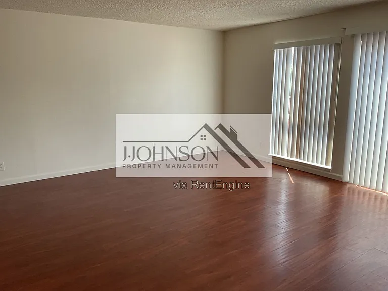 1536 Lincoln Blvd #B — Photo 9