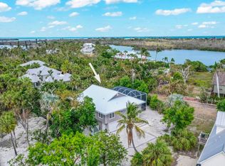 2596 Roosevelt Pl, Sanibel, FL 33957