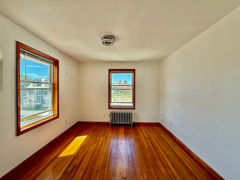18 Bigelow St #1 — Photo 15