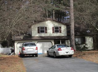10 Penny Royal Rd, Malta, NY 12020