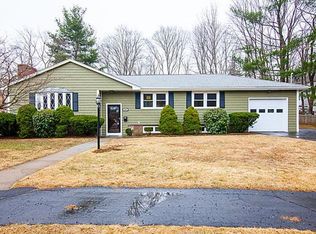 24 Rando Ln, Waltham, MA 02451