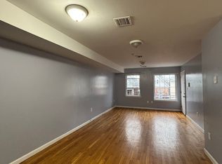 14 Bergen Ave #B, Jersey City, NJ 07305