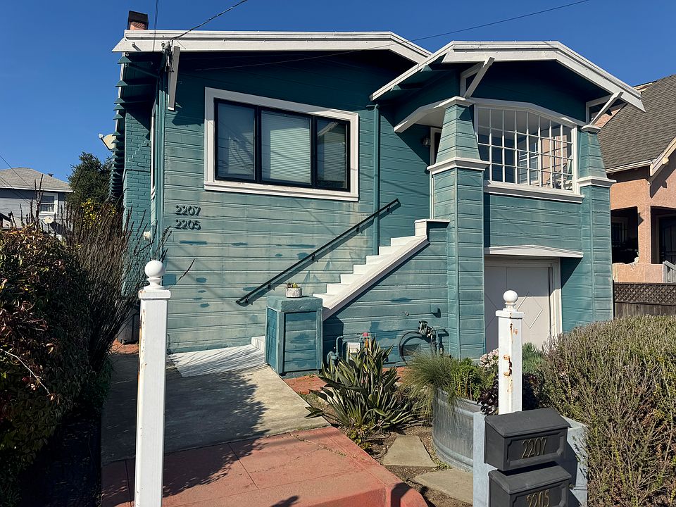 1st image of 2207 48th Ave #A