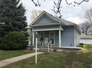 313 SW School St, Ankeny, IA 50023