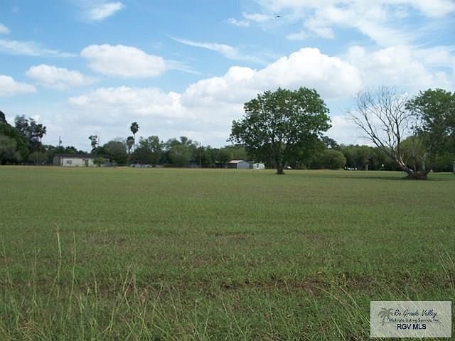 1st image of 46 Crystal Ln
