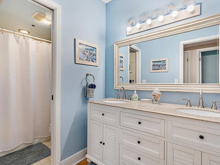 5621 Gulf Of Mexico Dr #103 — Photo 17