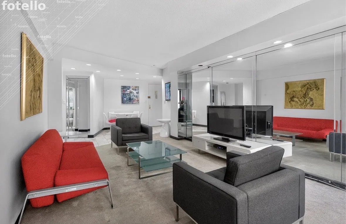210 East 47th Street — Photo 2