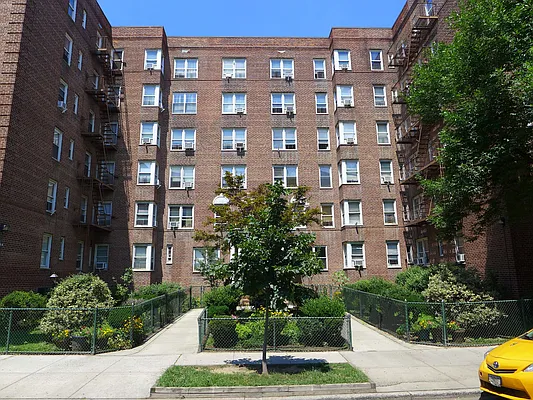 Sold by Otto Nielsen Realty | media 14