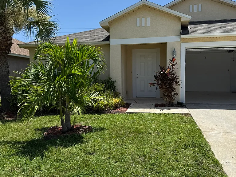 4058 Wilkes Dr — Photo 1