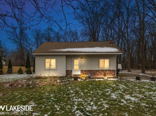 21524 Orchard Lake Rd, Farmington Hills, MI 48336