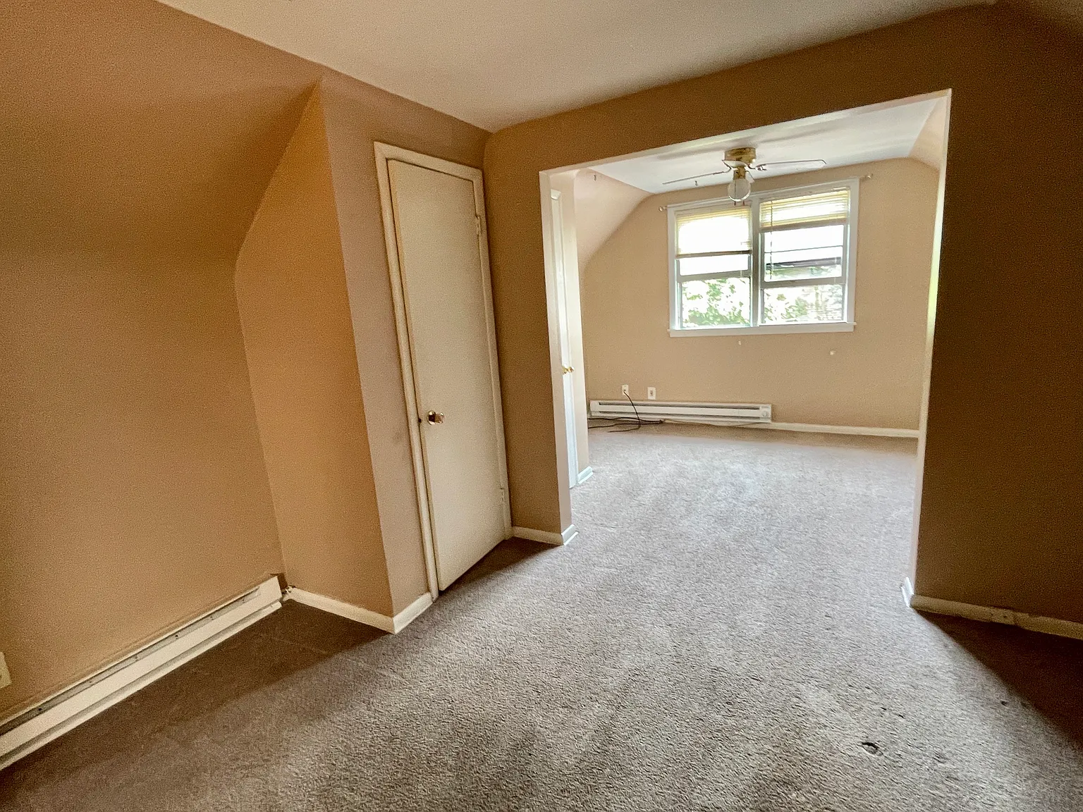 1 bed, 1.0 bath, 760 sqft, $875 — Photo 3