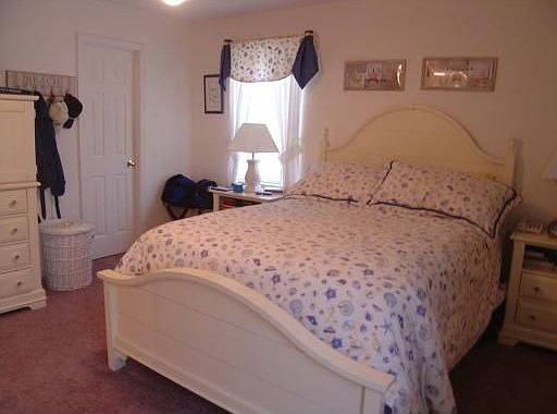 5th image of 8 Meddin Dr