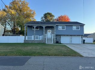 30 E Pine St, Colonia, NJ 07067