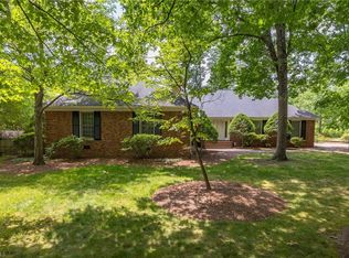 1317 Westridge Rd, Greensboro, NC 27410