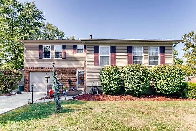 931 Weskit Dr photo 1