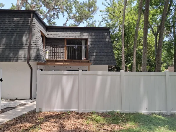 81 Springwood Sq, Port Orange, FL 32129