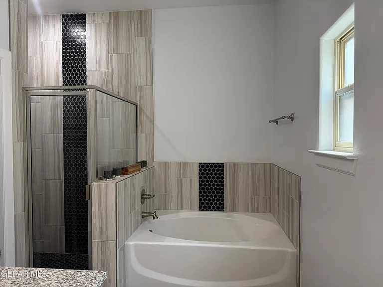 14937 Mike A Mendoza Ave — Photo 8