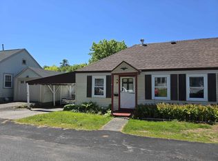 30 Halstead St, Kittery, ME 03904