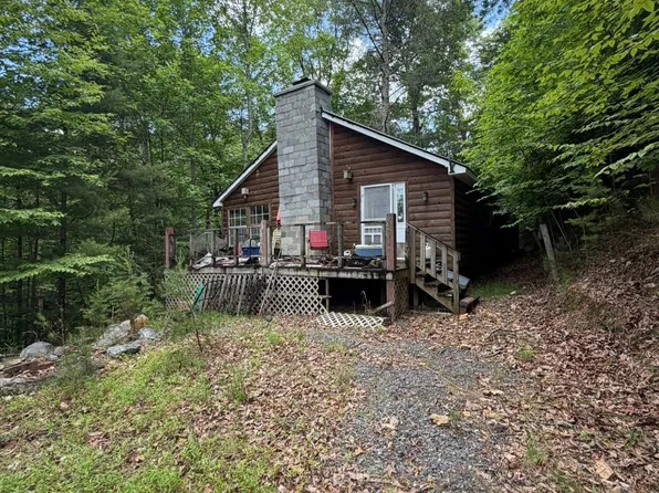 1324 Flatgap Rd, Hiawassee, GA 30546