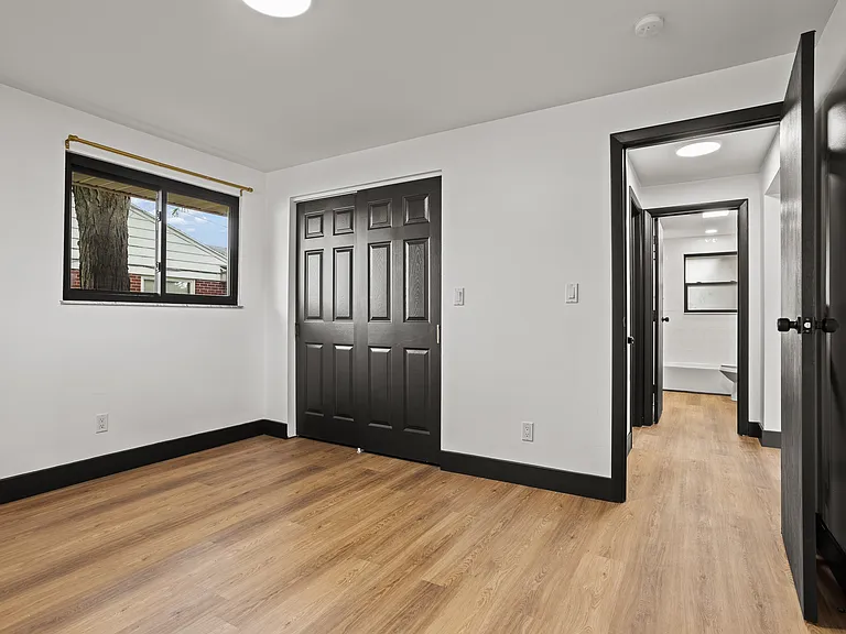406 Heather St — Photo 20