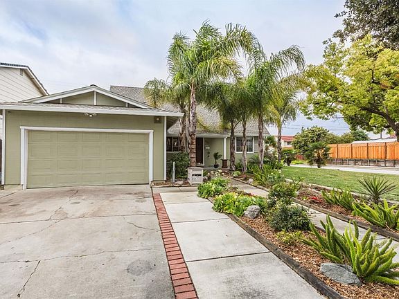 2nd image of 2047 Limewood Dr