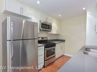 633 W Sierra Madre Blvd APT 14, Sierra Madre, CA 91024